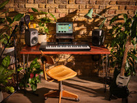 Native Instruments Kontrol S49 MK3 Native Instruments Kontrol S49 MK3